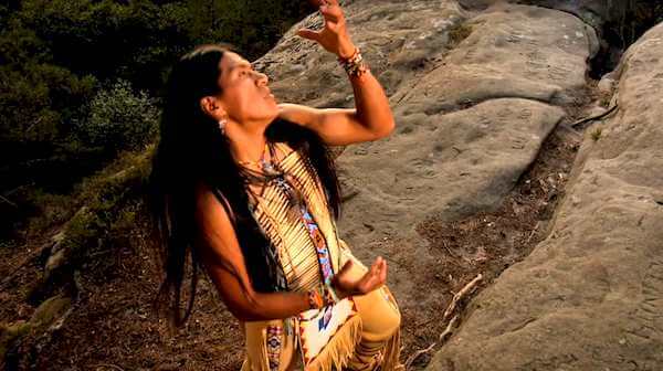 Лео Рохас ритуала на индианците